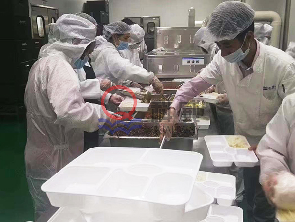 快餐盒飯加熱設(shè)備是什么?
